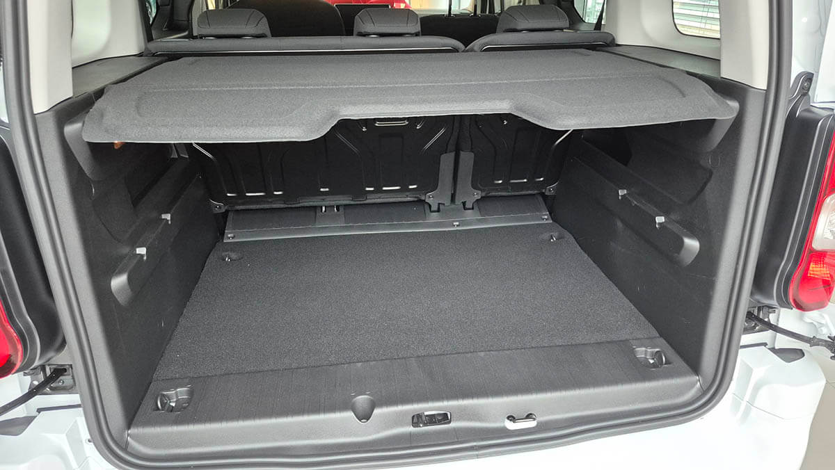 Toyota Proace Verso 1.5 D4-D Business - Toyota Czajka
