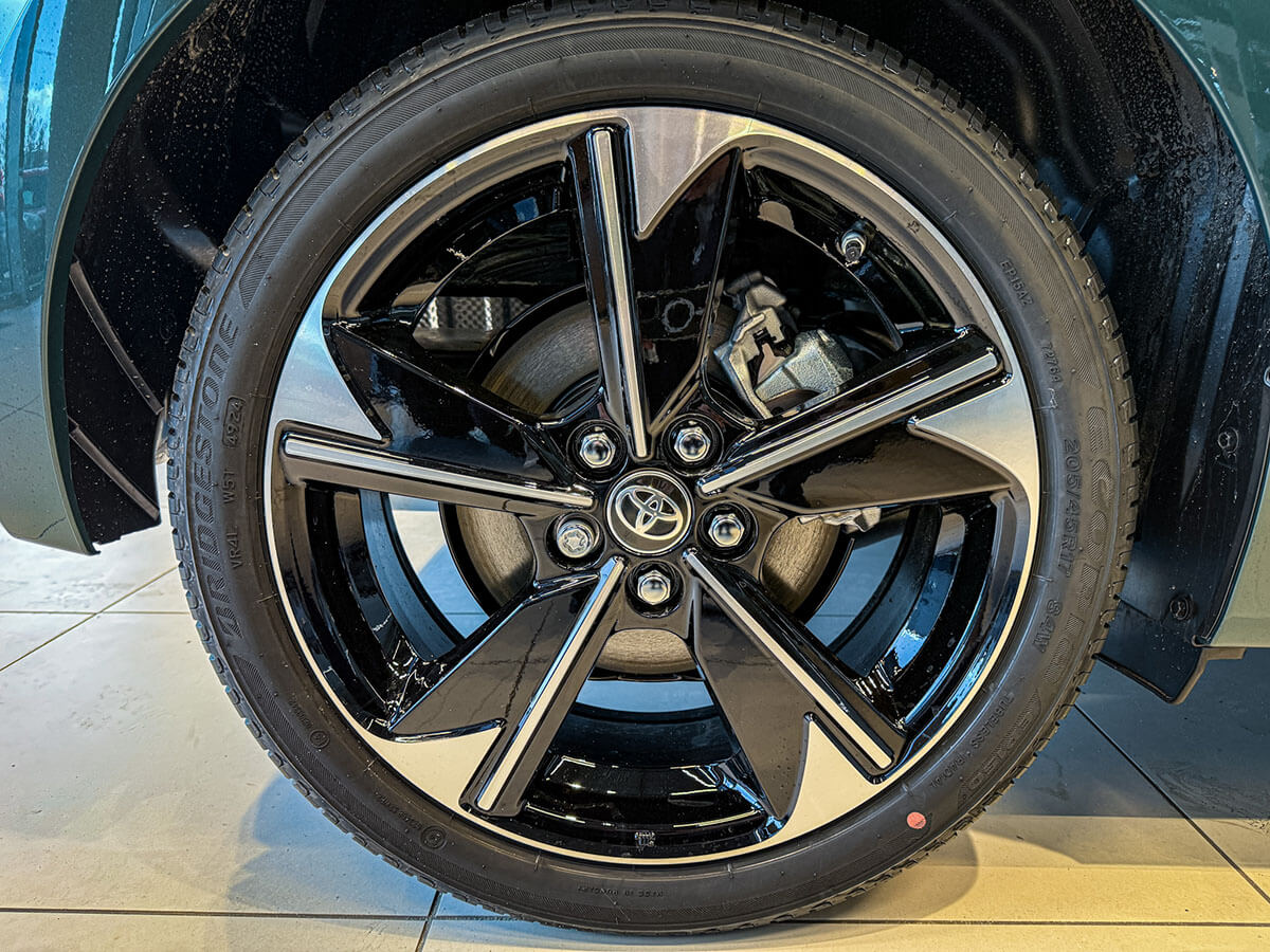 Toyota Yaris – MY '25 1,5 VVT-i H 130 KM hybryda Executive - Toyota Czajka