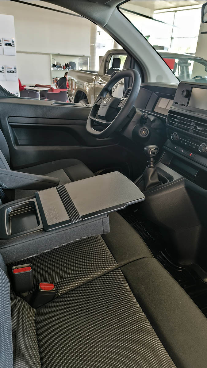 Toyota Proace Furgon Long 2.0 140 KM manual RP 2025  ACTIVE - Toyota Czajka