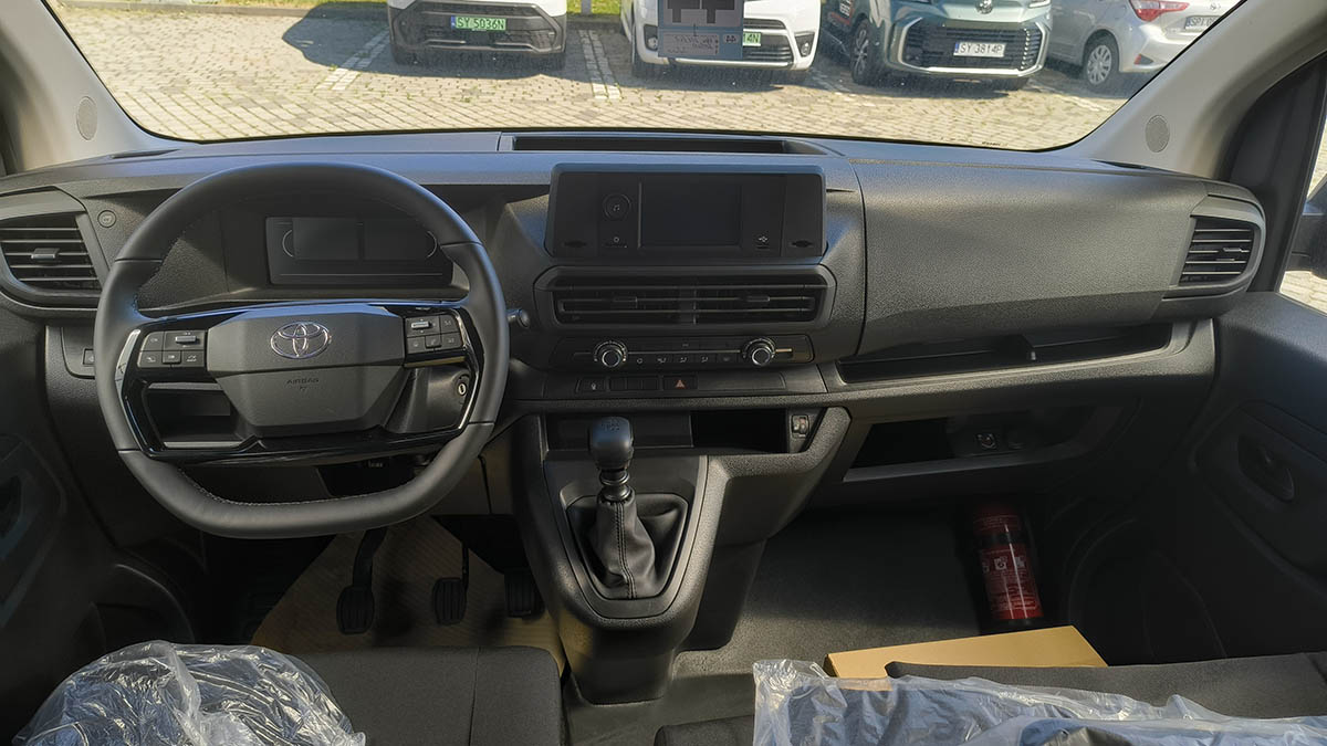 Toyota Proace Verso 2.0 D-4D 144KM 6M/T Combi - Toyota Czajka