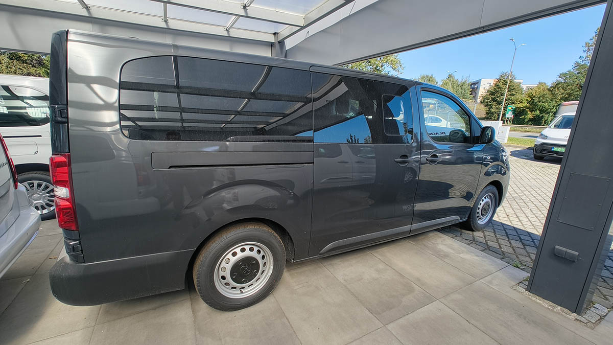 Toyota Proace Verso 2.0 D-4D 144KM 6M/T Combi - Toyota Czajka