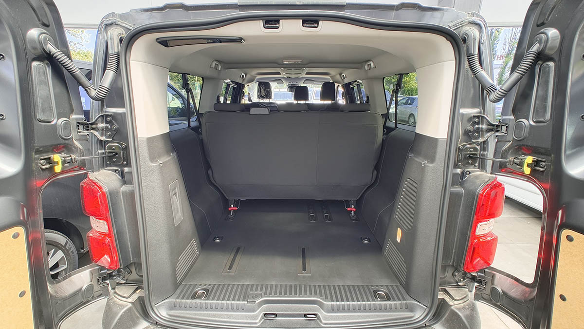 Toyota Proace Verso 2.0 D-4D 144KM 6M/T Combi - Toyota Czajka