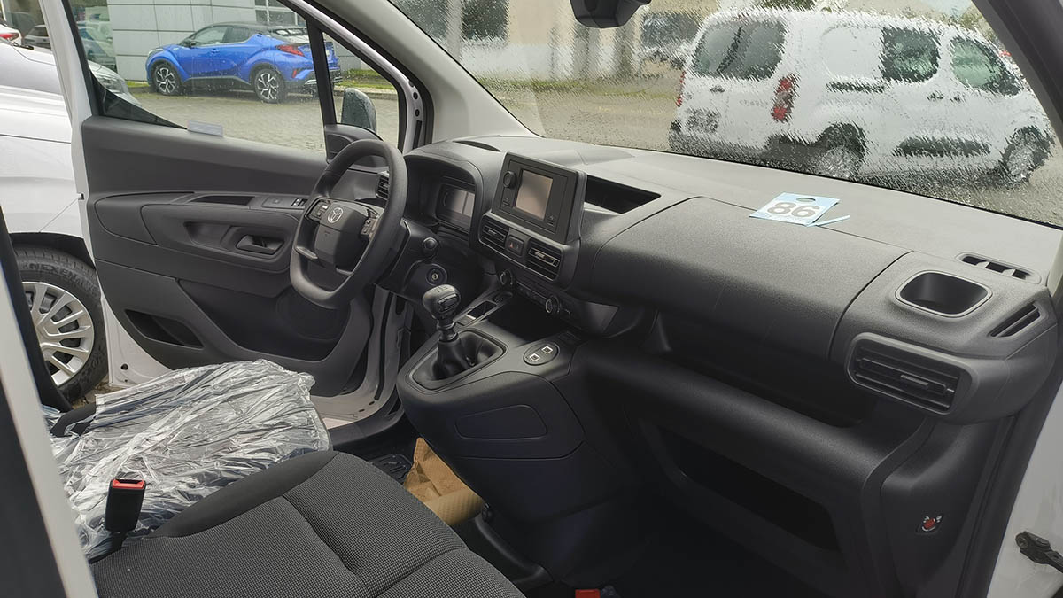Toyota Proace City MC24 1.5 D4-D diesel 100 KM Active - Toyota Czajka