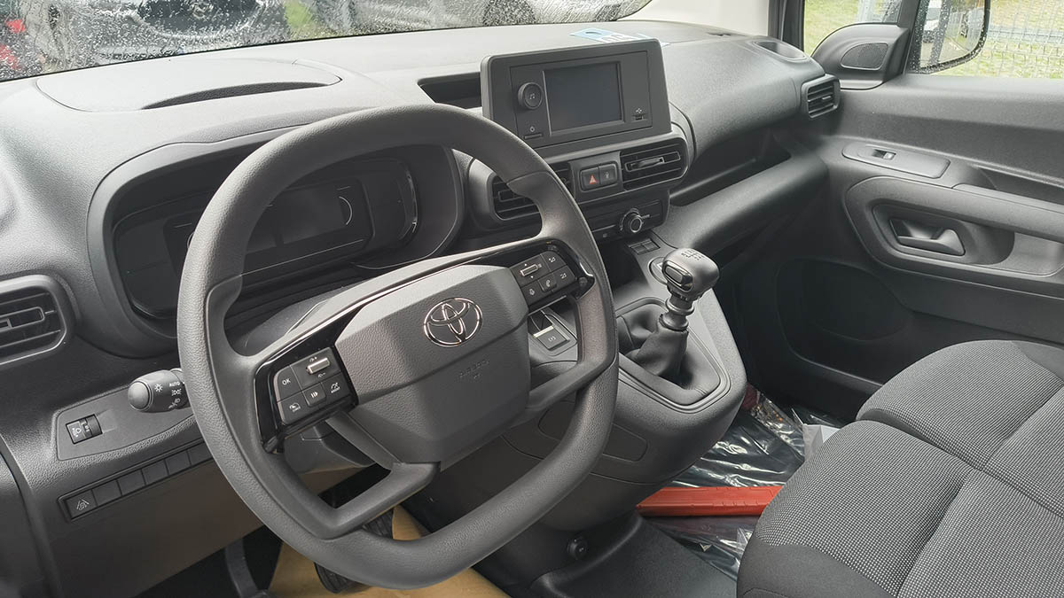 Toyota Proace City MC24 1.5 D4-D diesel 100 KM Active - Toyota Czajka