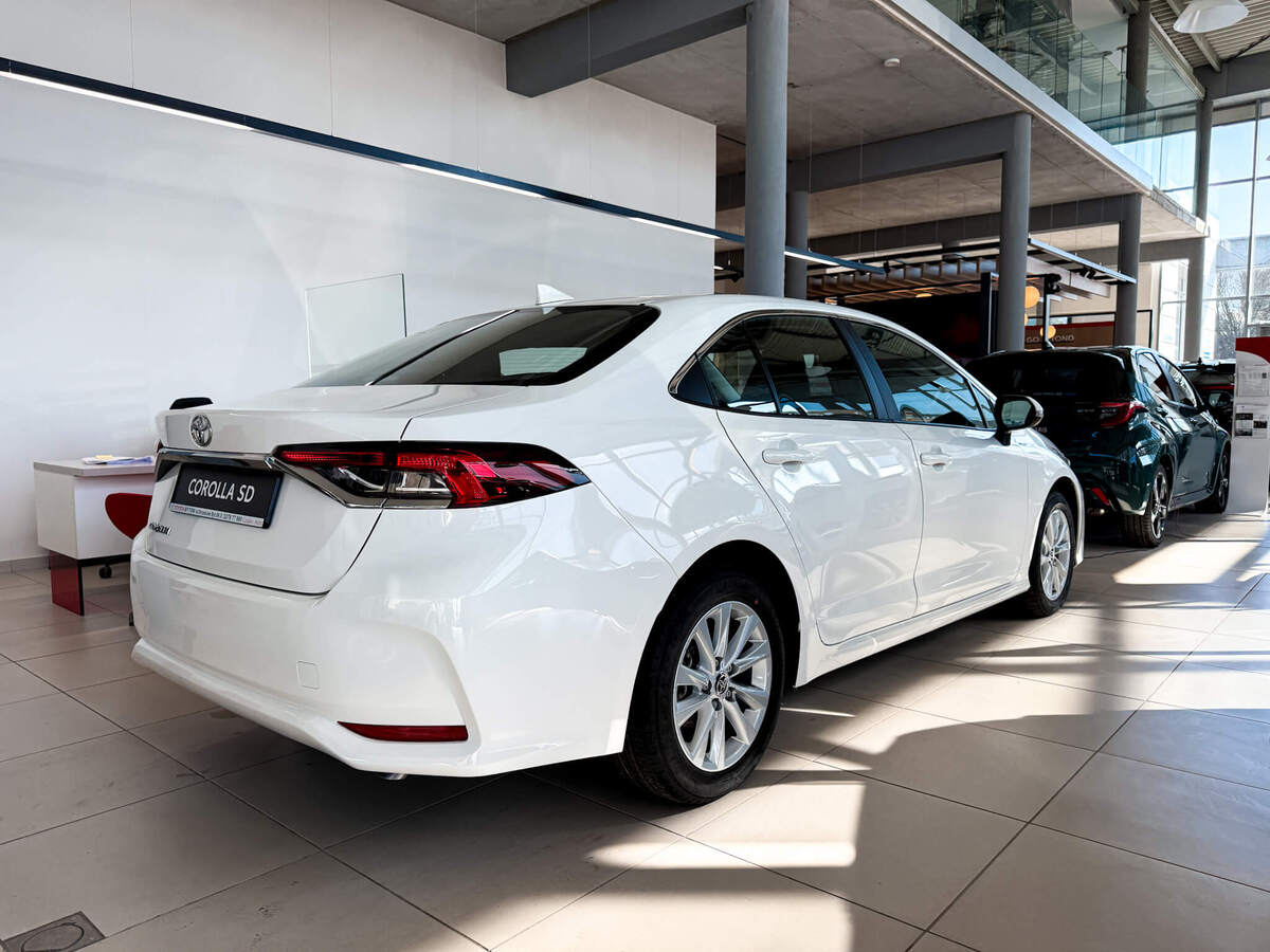 Toyota Corolla SD - MY  1,5 VVT-i 125 KM benzyna Comfort - Toyota Czajka